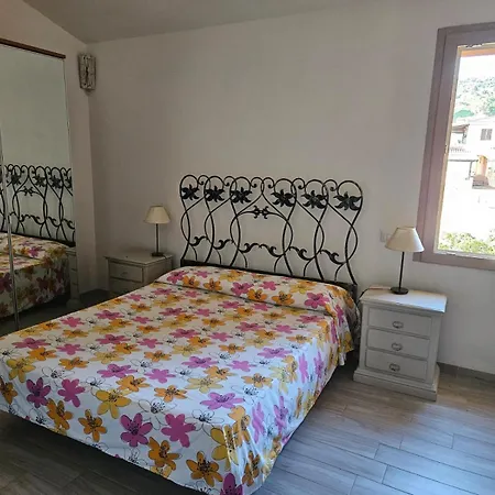 Casa Il Giglio Apartment